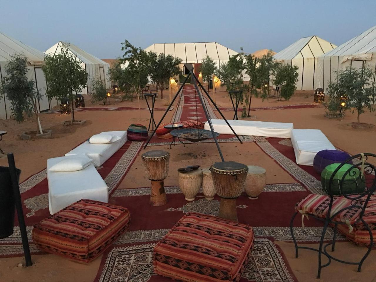 Luxury Camp & Activities Hotel Merzouga Exterior photo